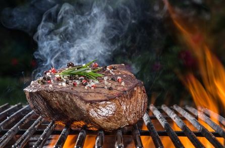 Mistakes to Avoid When Cooking Steak